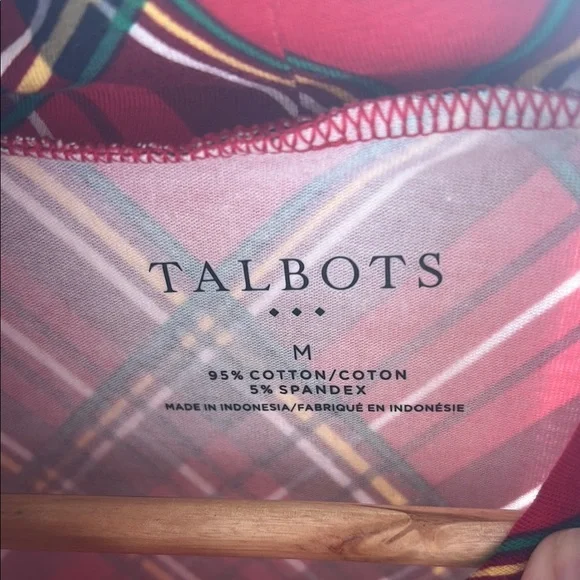 Plaid Turtleneck Top in Red and Black - Picture 3 of 4